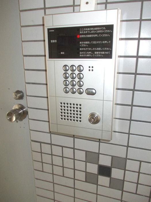 (分譲賃貸 浴室新規交換追い焚き機能付き オートロック エレベーター 独立洗面台 システムキッチン 最上階)エバ世田谷